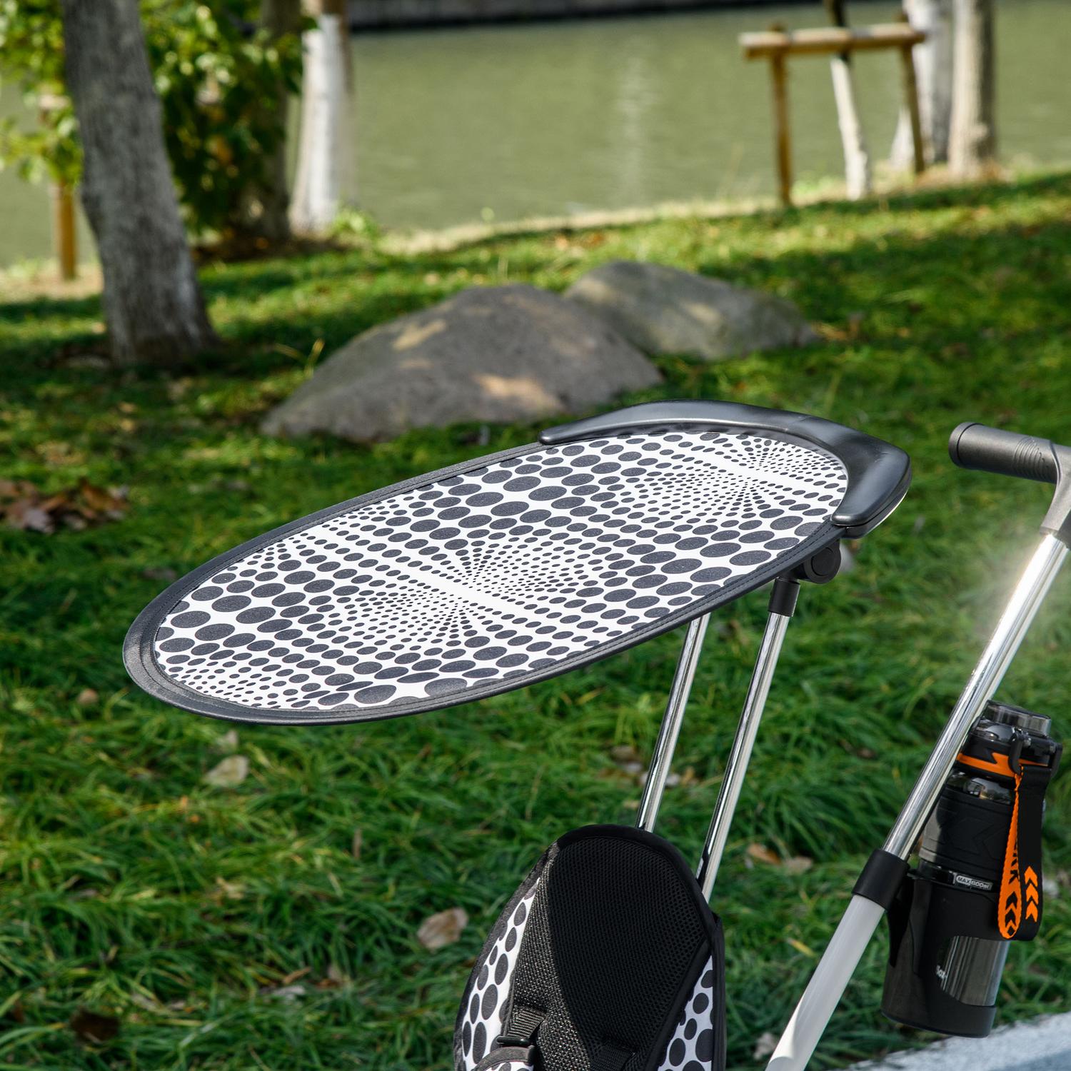 Trehjuling för barn med solskydd och justerbar sits