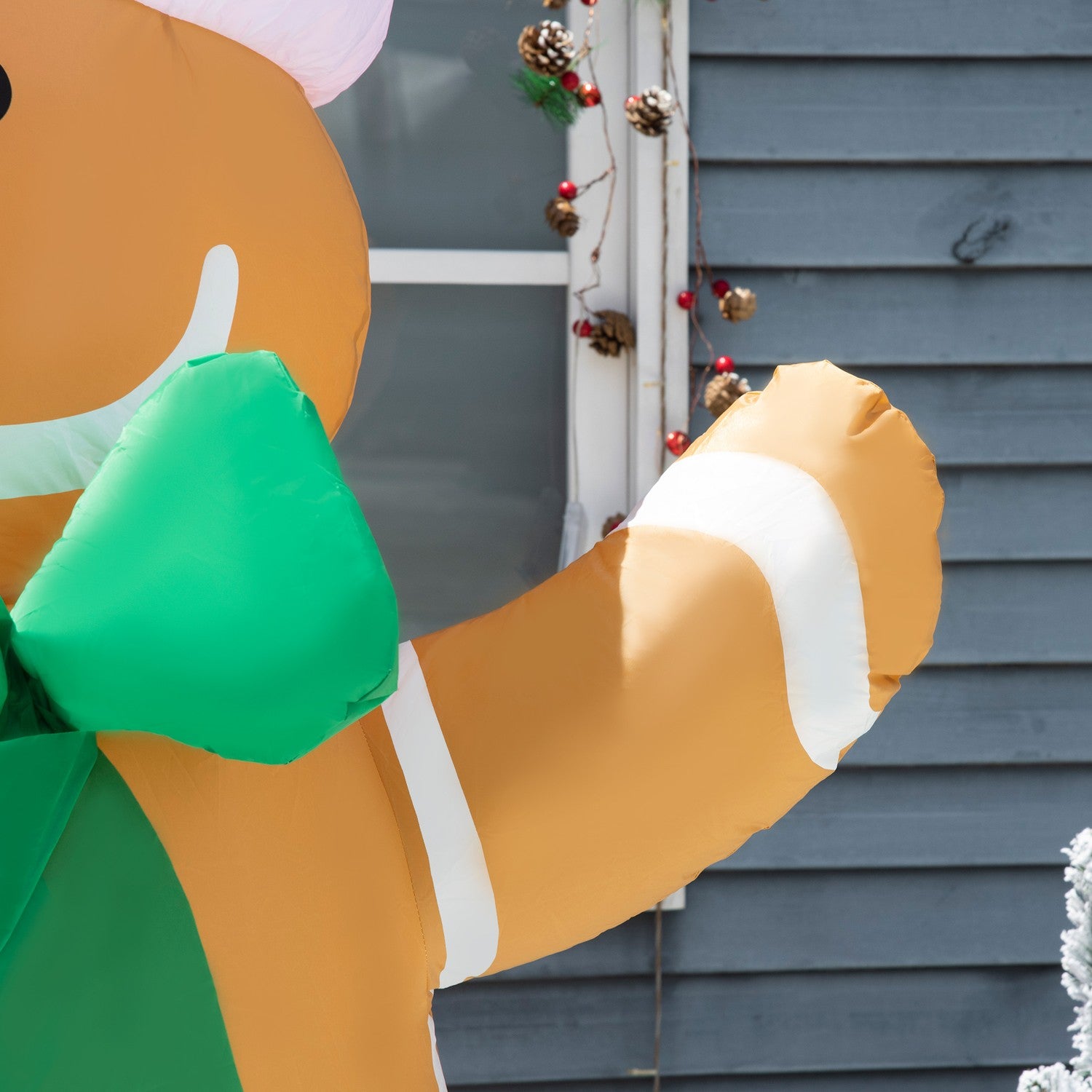Uppblåsbar pepparkaksgubbe med LED-lampor, 183 cm utomhusdekor