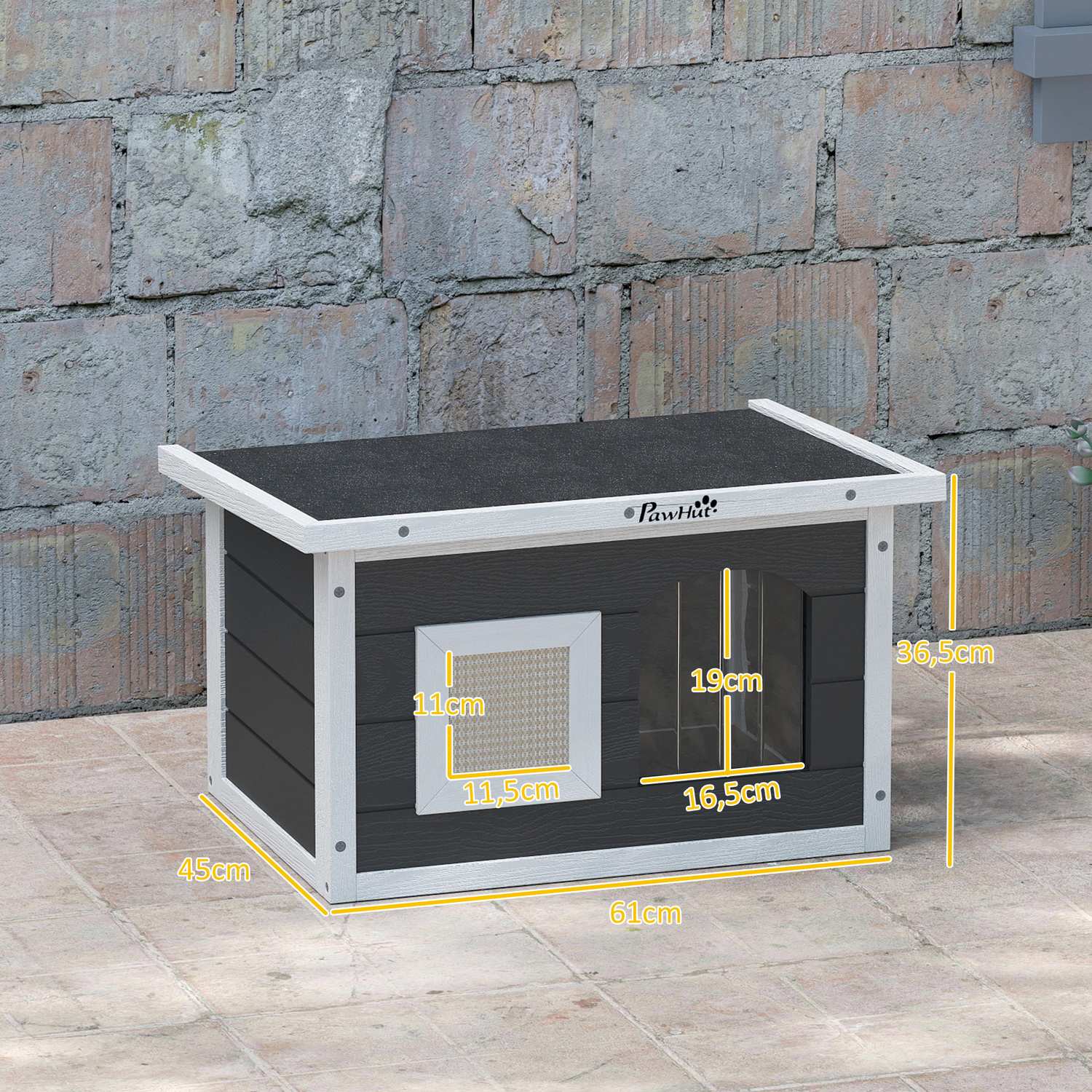 Väderbeständigt grått träkatthus med skrapmatta