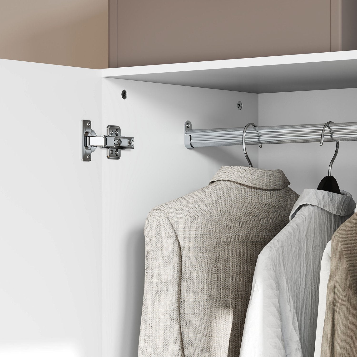 Vit tvådörrars garderob med klädstång och lådor